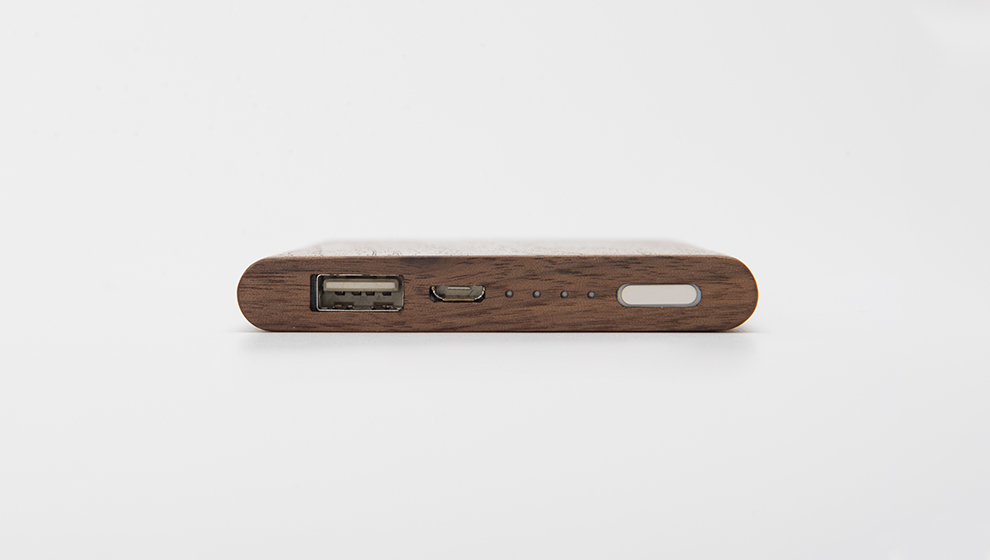 belaDESIGN ベラデザイン Wood Mobile Power R5モバイルパワー（10000mAh）<MP1910B>の画像