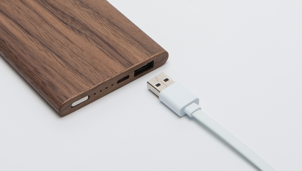 belaDESIGN ベラデザイン Wood Mobile Power R5モバイルパワー（10000mAh）<MP1910B>の画像