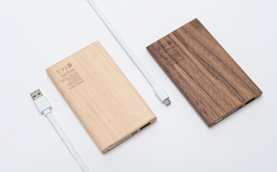 belaDESIGN ベラデザイン Wood Mobile Power R5モバイルパワー（10000mAh）<MP1911M>の画像