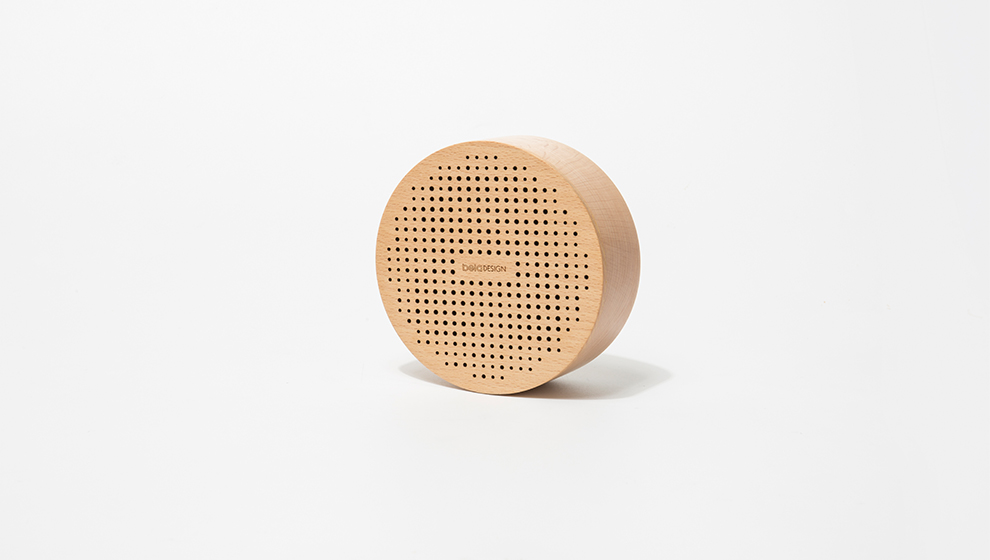 belaDESIGN ベラデザイン Wood Bluetooth Speaker <BS1806D>の画像