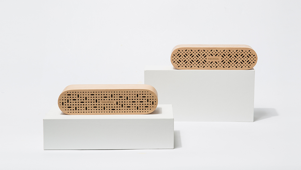 belaDESIGN ベラデザイン Wood Bluetooth Speaker <BS1806D>の画像