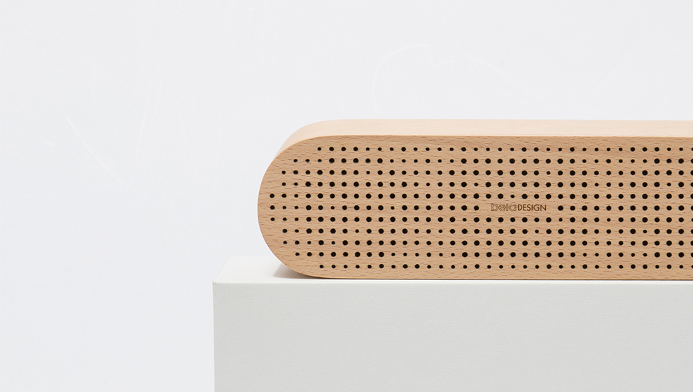 belaDESIGN ベラデザイン Wood Bluetooth Speaker <BS1807A>の画像