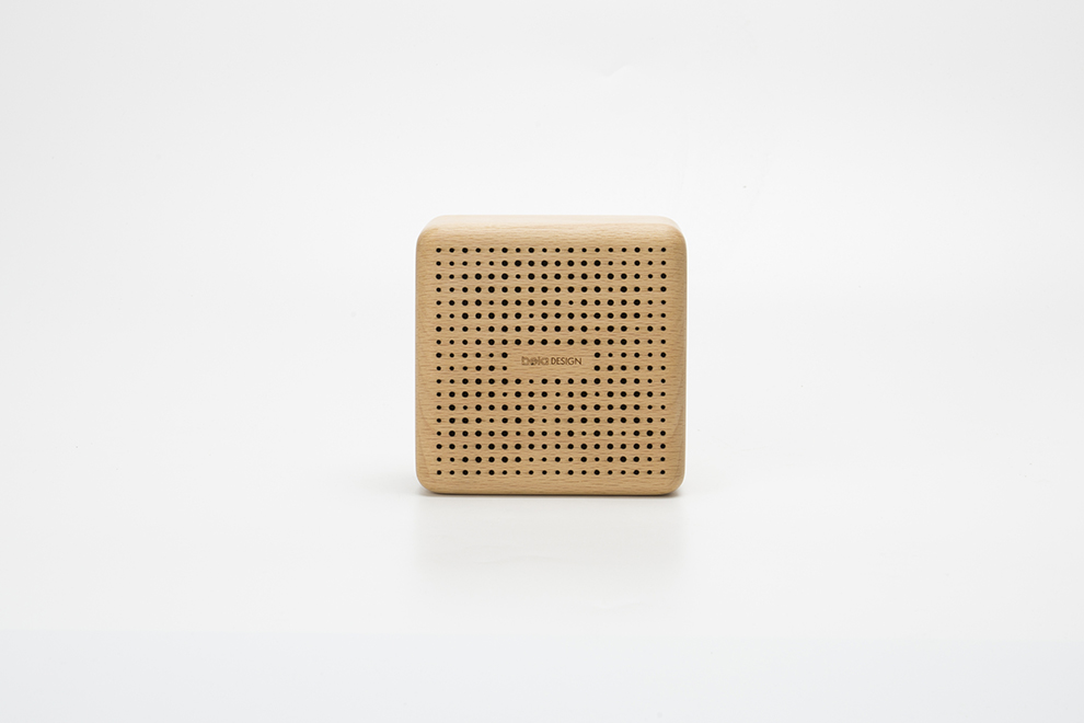 belaDESIGN ベラデザイン Wood Bluetooth Speaker R1/R2<BS1909A>の画像