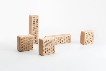 belaDESIGN ベラデザイン Wood Bluetooth Speaker R1/R2<BS1909B>の画像