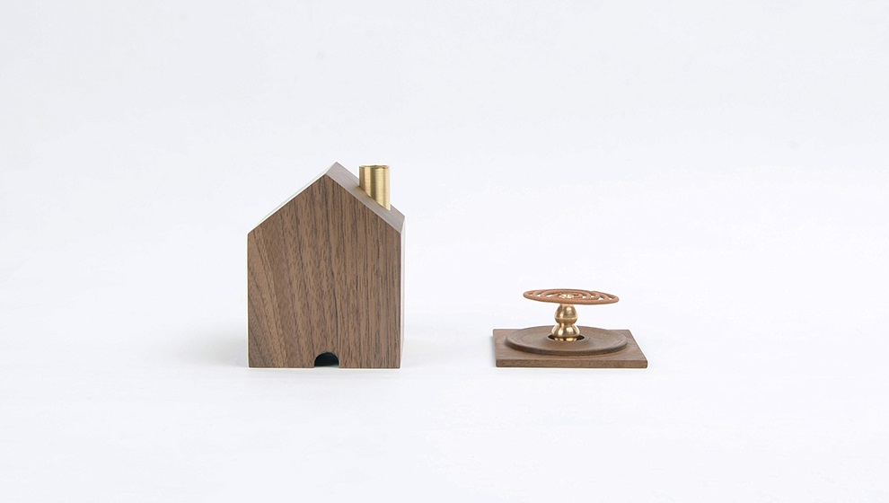 belaDESIGN ベラデザイン　生活・日用品・雑貨　House-shaped Incense Burnerの画像