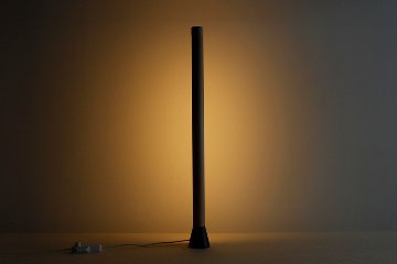  Ambience Floor Lamp　タッチ式の画像