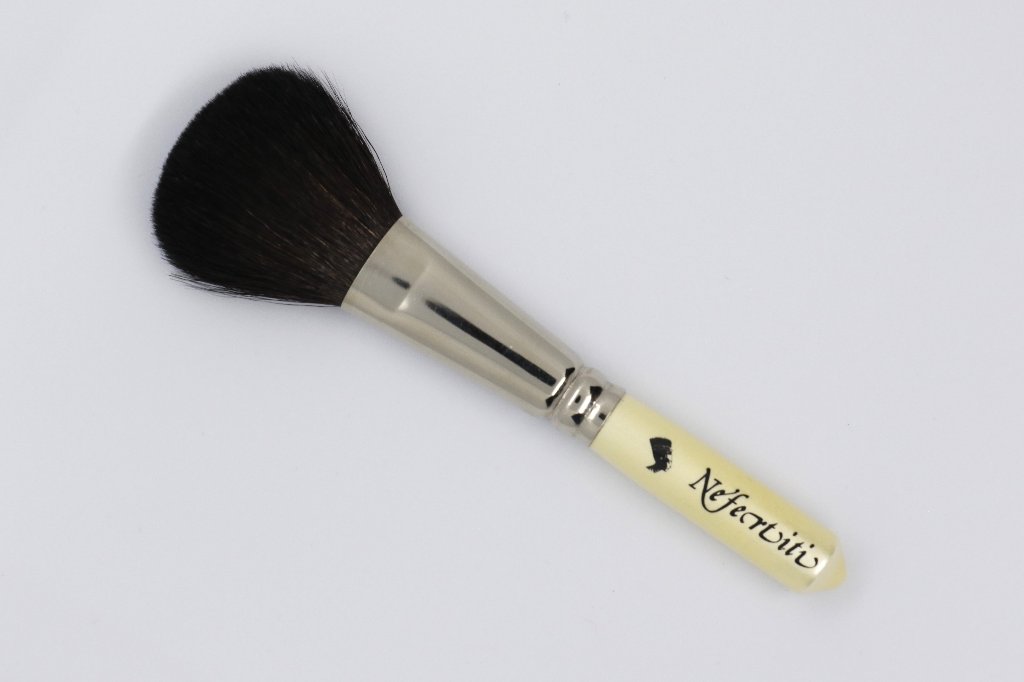 チークブラシの画像