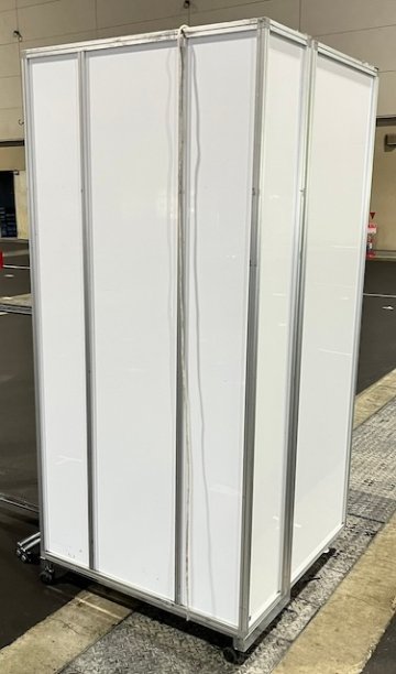 【備品】フィッティングルーム（土曜のみ出展）の画像