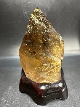 ルチルクォーツポイントの画像