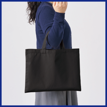 ライトキャンバスレッスントートの画像