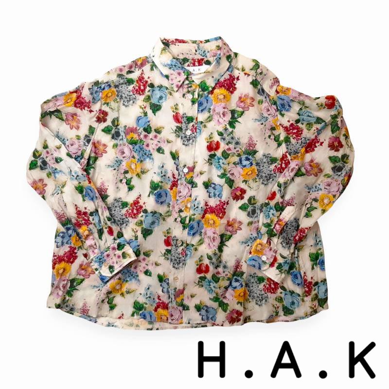 H.A.K 「TRACE FLORALプリントブラウス」 Fの画像