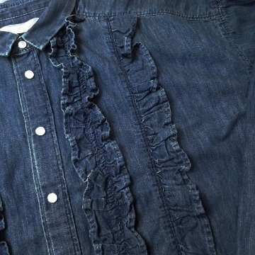 H.A.K 「ライトオンスデニム フリルブラウス」 Fの画像