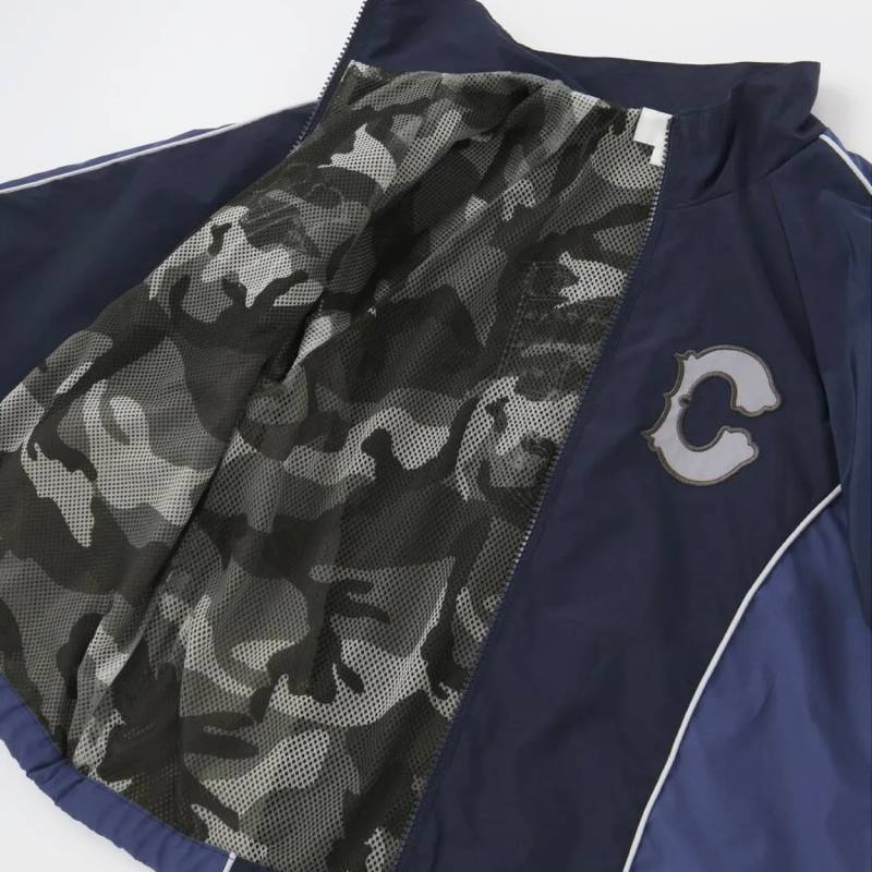 nexchic「バック刺繍タフタウインドブレーカー」(130-150cm) の画像