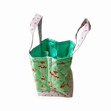 fafa「LUNE キルティング 仕切り付きスクエア トートバッグ」（F）の画像