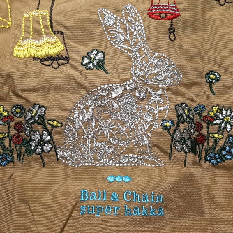 SUPER HAKKA 「〈Ball & Chainコラボ〉ランプとうさぎ刺繍トートバッグ」(Mサイズ)　【メール便送料無料】の画像