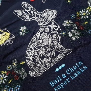 SUPER HAKKA 「〈Ball & Chainコラボ〉ランプとうさぎ刺繍トートバッグ」(Mサイズ)　【メール便送料無料】の画像
