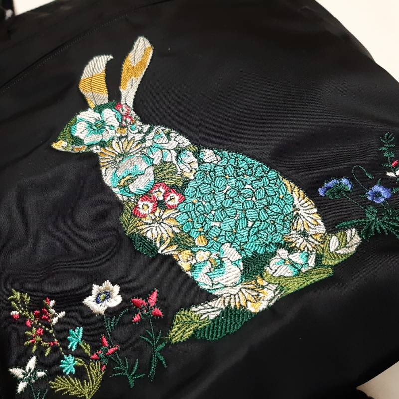 SUPER HAKKA glanta 「かくれんぼうさぎ刺繍２WAYリュックトート」Fの画像
