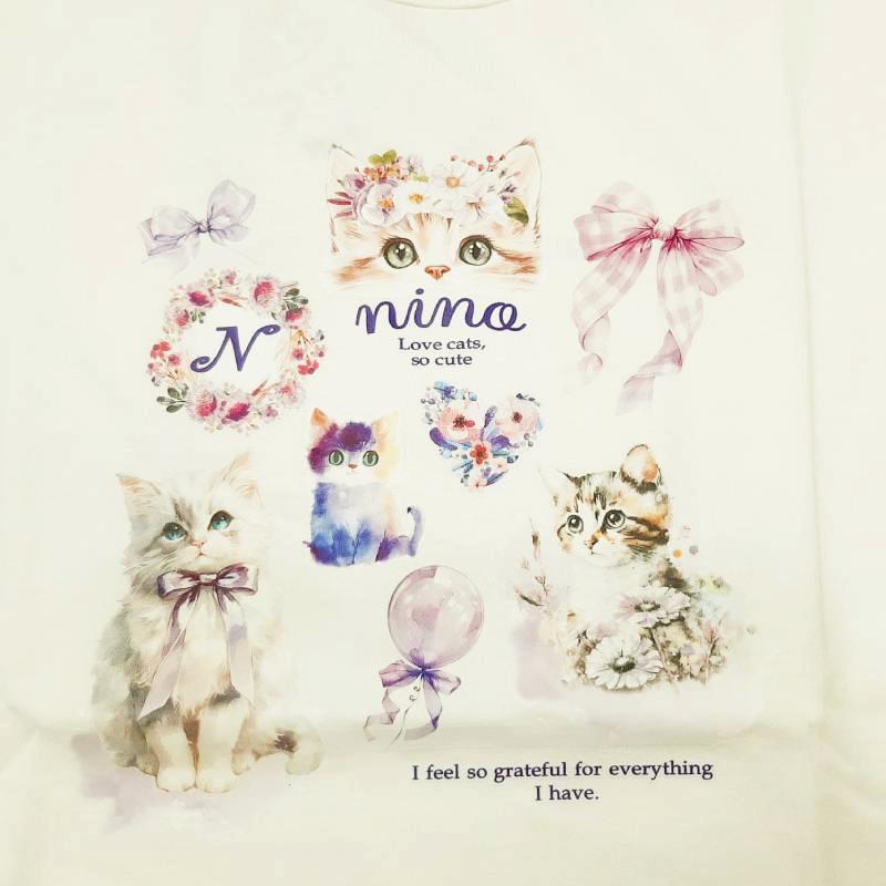 nino「ラベンダーねこプリントフレアースリーブTシャツ」(90-140cm) 【メール便送料無料】の画像