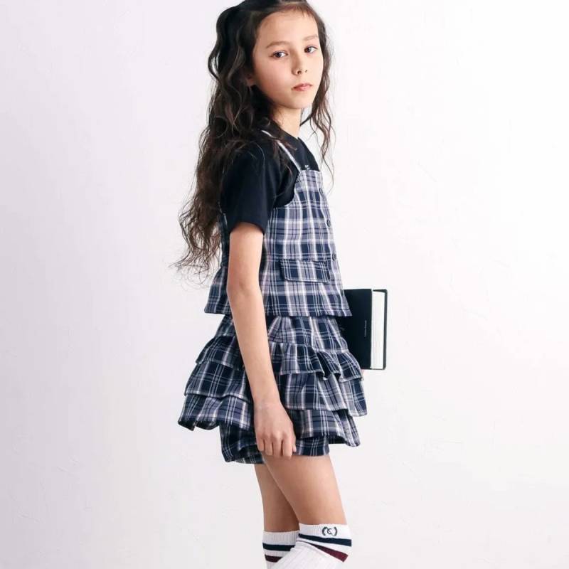 nexchic (ネクシック) 「チェック柄三段フリルスカパン」(130-150cm) の画像