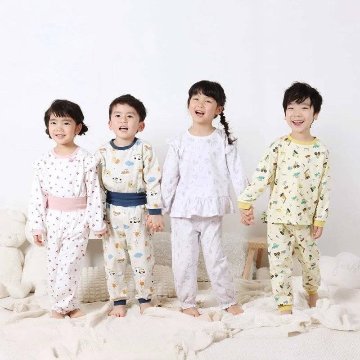 SLAP SLIP 「スララク 腹巻き一体型 みんな快眠！みんみんパジャマ 上下セット」 (80~130cm) メール便対応可の画像