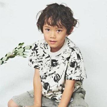 maarook「モノトーンフラワープリントTシャツ」(90-160cm)   【メール便送料無料】の画像