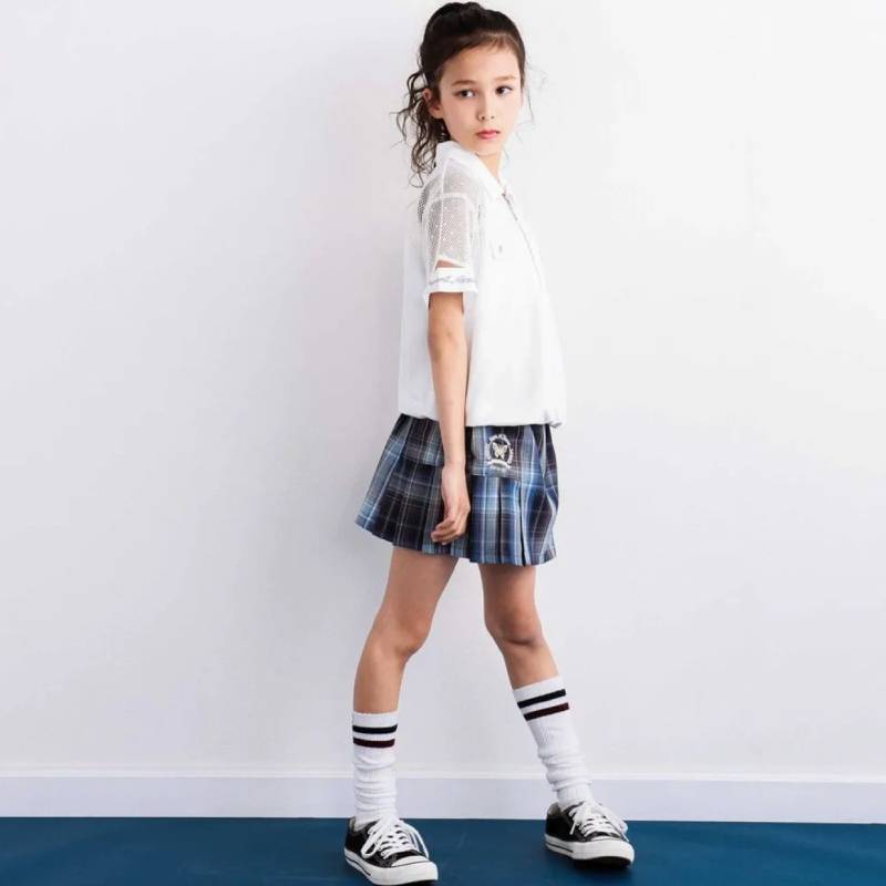 nexchic (ネクシック) 「エンブレム刺繍入りチェック柄プリーツスカパン」(120-150cm) の画像