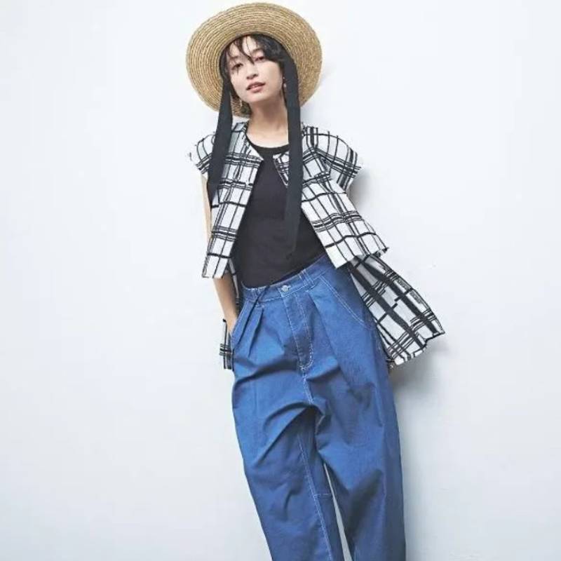 MUUNAA「ストレッチカラーデニムバレルシルエットパンツ」M   の画像