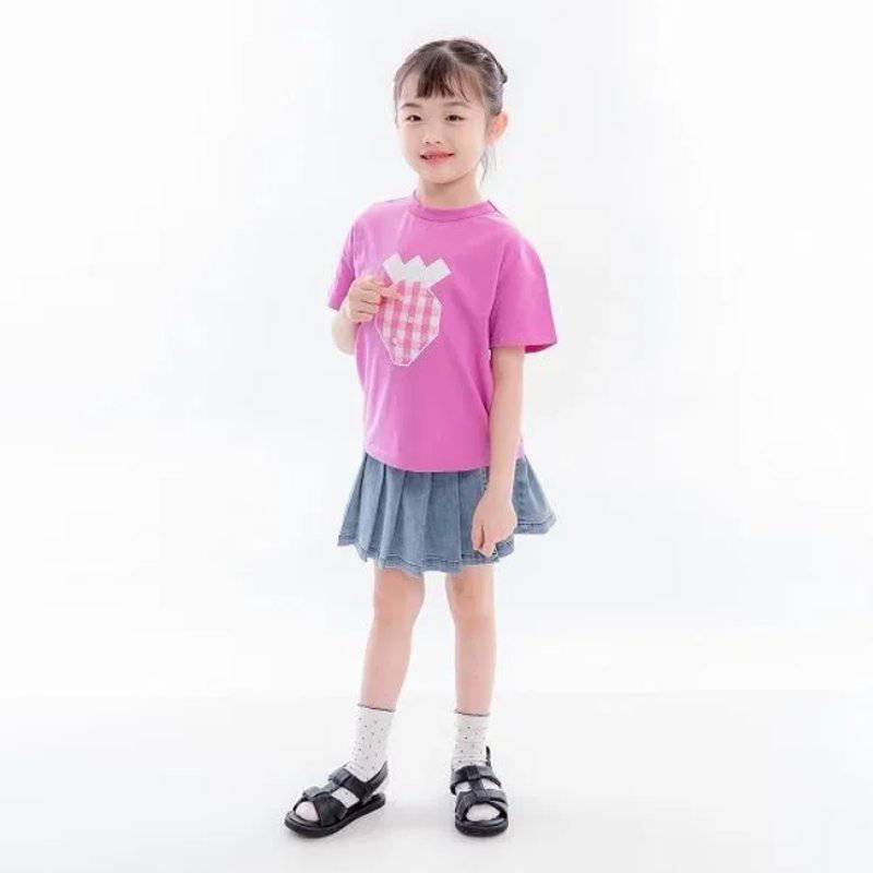 maarook「ギンガムイチゴパッチワークTシャツ」(90-130cm)   【メール便送料無料】の画像