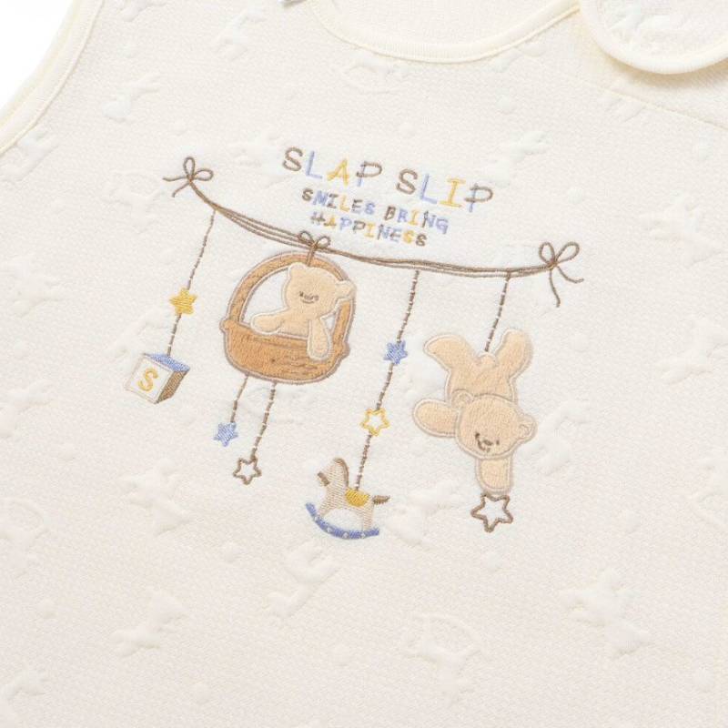SLAP SLIP baby (スラップスリップ) 「 アニマルモチーフ刺繍キルティングスリーパー」FREEの画像