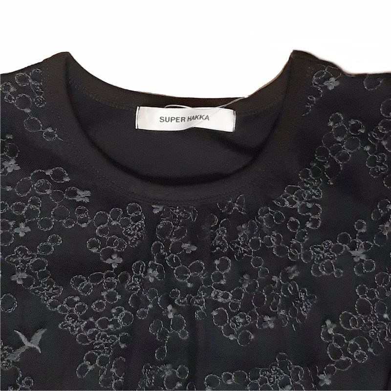 SUPER HAKKA「花舞う森辺刺繍チュールレース×天竺×コットンタイプライターブラウス」 Fの画像