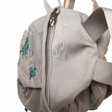 SUPER HAKKA glanta「ローズロンド刺繍ミニリュック」Fの画像