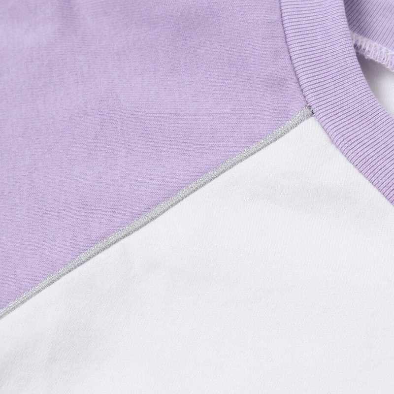 nexchic (ネクシック) 「ロゴワッペン付きラグラン長袖Tシャツ」(110-150cm) の画像