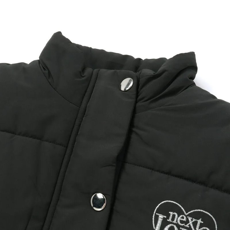 nexchic (ネクシック) 「パワーショルダータフタ中綿入りベスト」(120-150cm) の画像