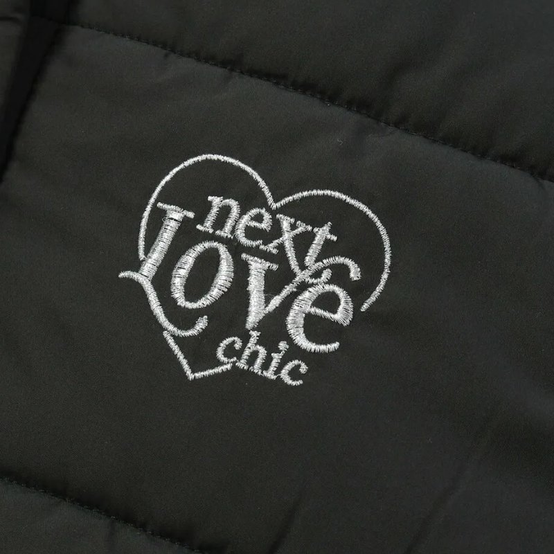 nexchic (ネクシック) 「パワーショルダータフタ中綿入りベスト」(120-150cm) の画像