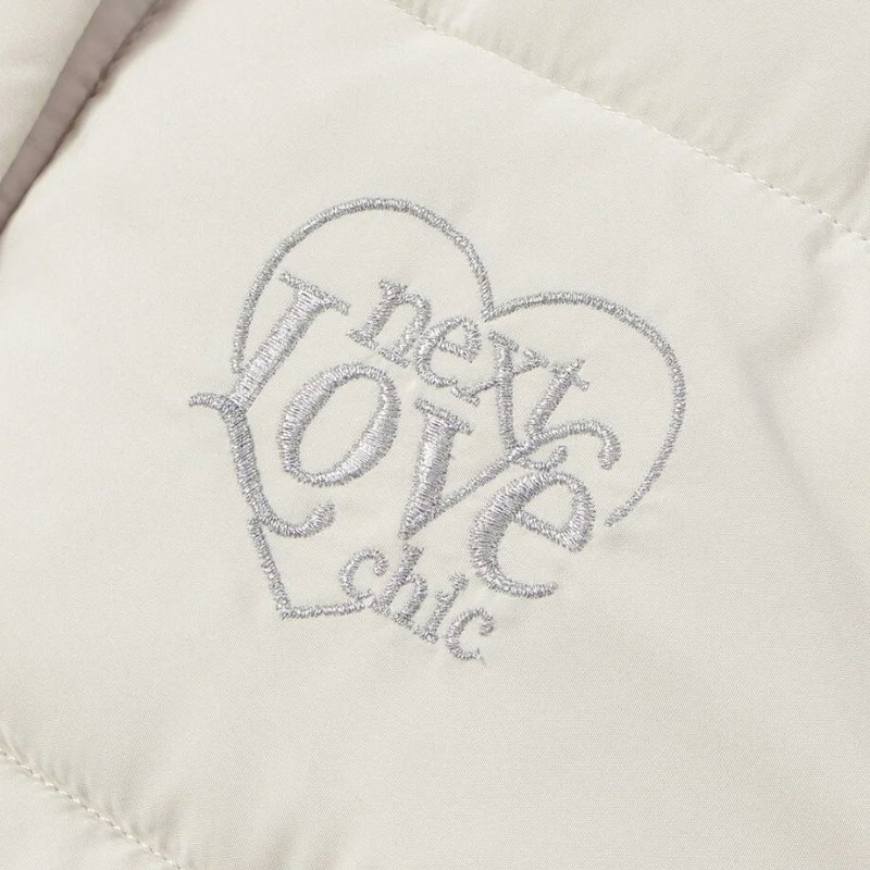 nexchic (ネクシック) 「パワーショルダータフタ中綿入りベスト」(120-150cm) の画像