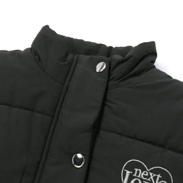 nexchic (ネクシック) 「パワーショルダータフタ中綿入りベスト」(120-150cm) の画像