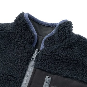 nexchic (ネクシック) 「リバーシブルボアベスト」(120-150cm) の画像
