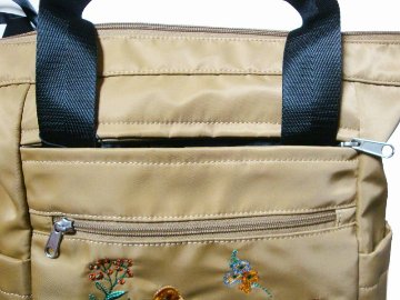 SUPER HAKKA glanta 「シークレットフォレスト刺繍トートリュック」Fの画像