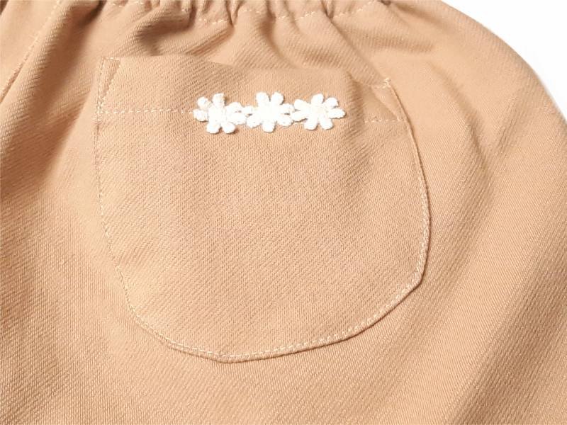 Souris(スーリー)「裾フリルショートパンツ」（110-130cm） 【メール便送料無料】の画像