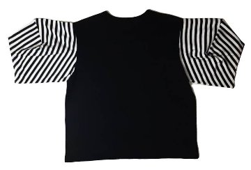nunuforme ヌヌフォルム 「ポインテッド スリーブT」(size1,2)の画像