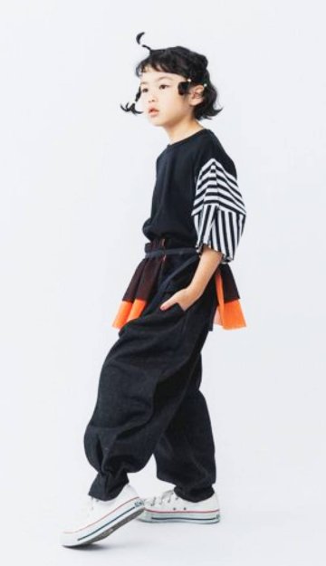 nunuforme ヌヌフォルム 「ポインテッド スリーブT」(size1,2)の画像