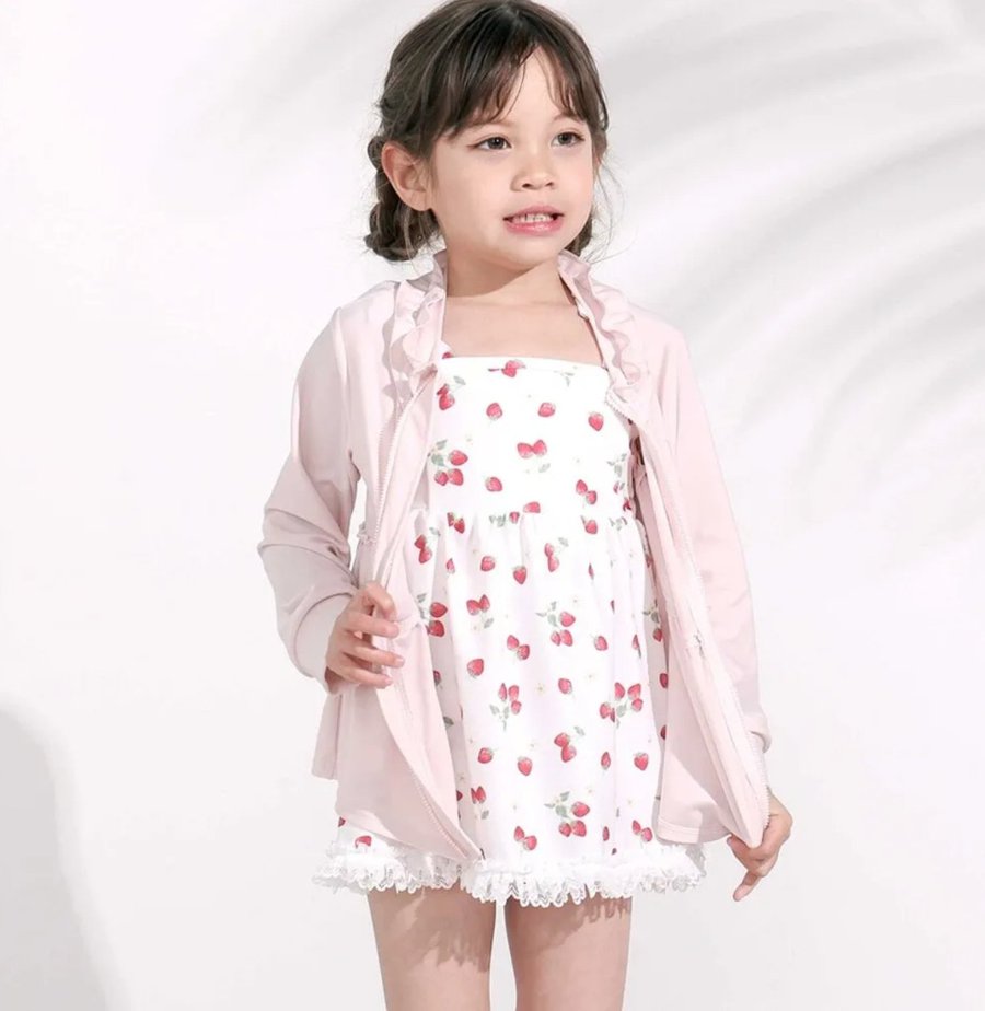 SLAP SLIP「肩リボン イチゴ総柄 ワンピース型 スイムウェア」 (90-130cm)の画像