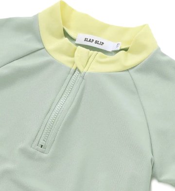 SLAP SLIP 「はたらく車 恐竜プリント ハーフジップ 男の子 ラッシュガード」 (90-130cm)の画像