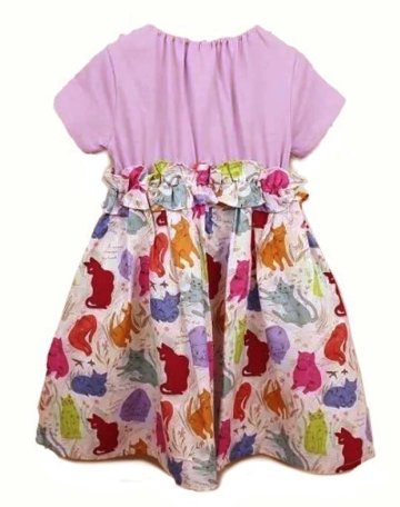 nino「マルチねこプリント半袖ワンピース」(90-140cm) の画像