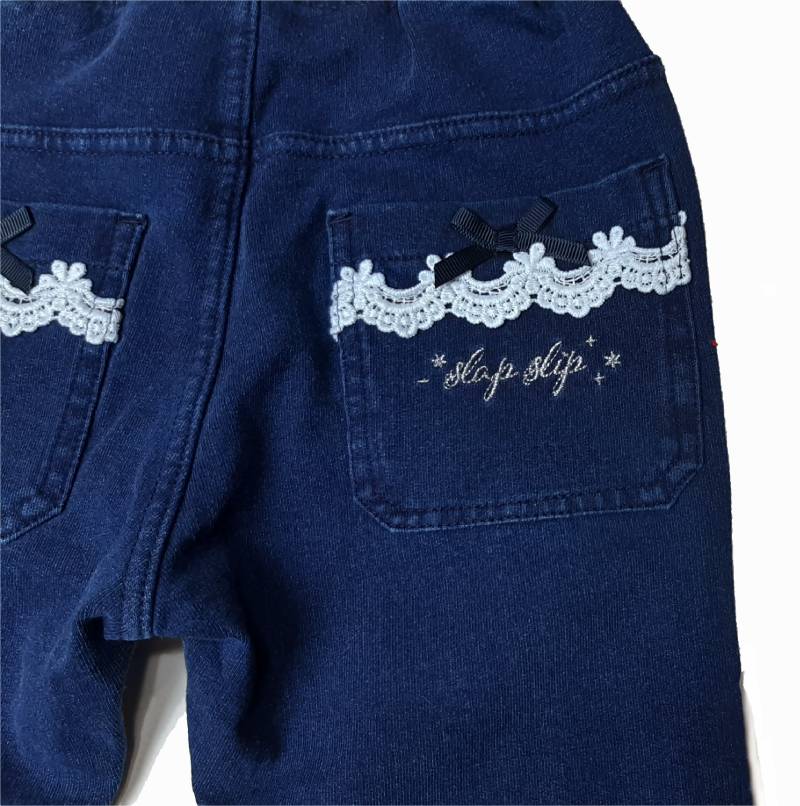 SLAP SLIP(スラップスリップ) 「レース＆リボン付きベルボトムデニムニットパンツ」(80-130cm) 【メール便送料198円対応】の画像