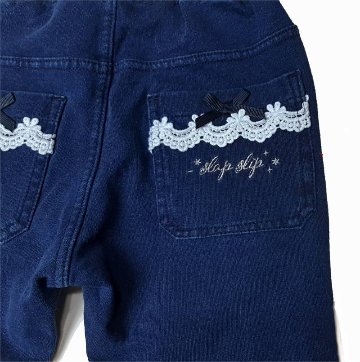 SLAP SLIP(スラップスリップ) 「レース＆リボン付きベルボトムデニムニットパンツ」(80-130cm) 【メール便送料198円対応】の画像