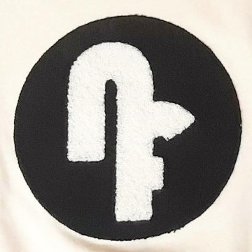 nunuforme ヌヌフォルム 「nfロゴワッペントレーナー」(95/105/125/size1,2)　の画像