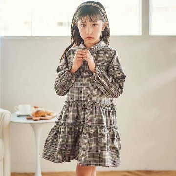 SLAP SLIP(スラップスリップ) 「ハートチェック柄ワンピース＋肩フリルベストセット」(100-130cm) の画像