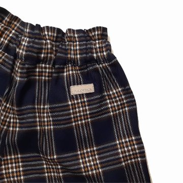 L.COPECK（エルコペック）「ボックスプリーツ チェック柄ハートボタンキュロット」(100-140cm) 【メール便送料198円対応可】の画像