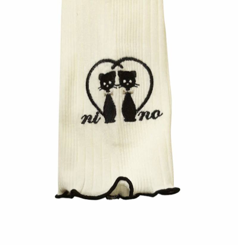 nino 「ランダムテレコ ハートネコ刺繍入りリブタートル」(90-150cm) 【メール便送料198円対応可】の画像